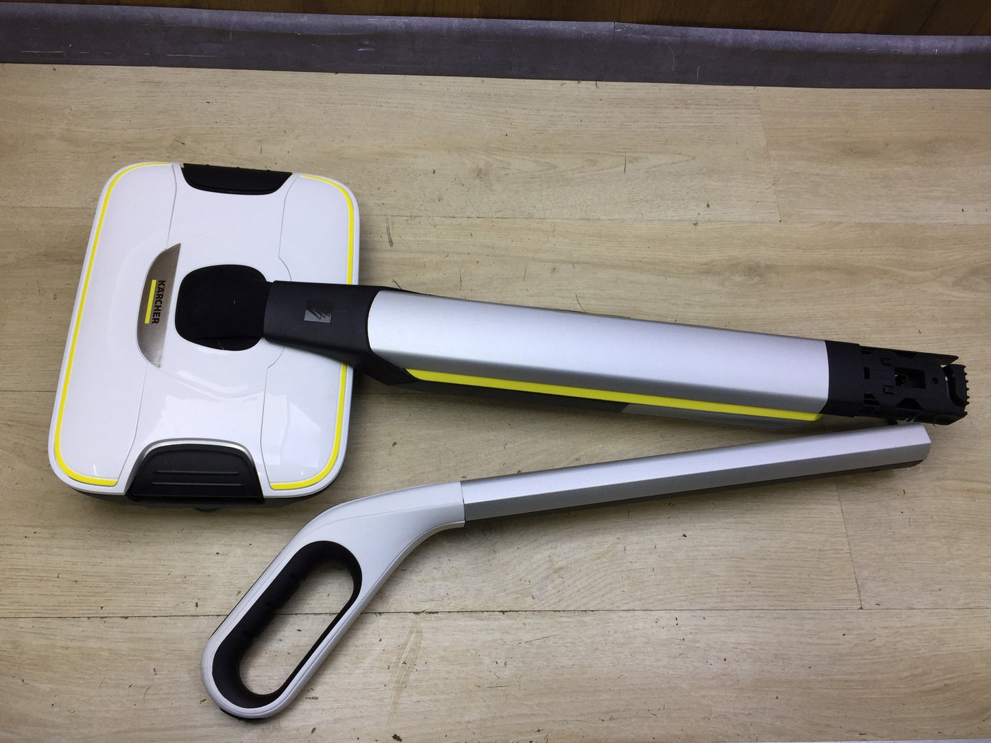 Kärcher 1.055-701.0 Hartbodenreiniger FC 7 Cordless kabellos I34073