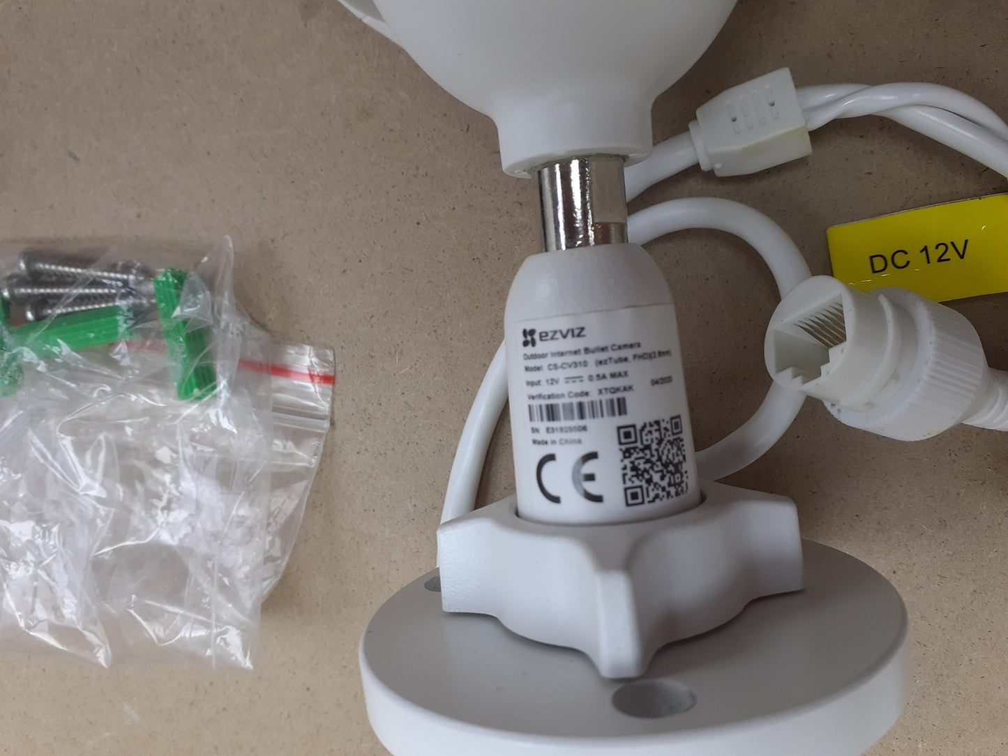 Ezviz ezTube 1080p Full-HD Kamera mit Nachtsicht WLAN CS-CV310, I06556