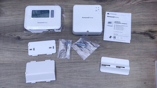 Honeywell T3R 7-Day Programmable Wireless Thermostat, I30557