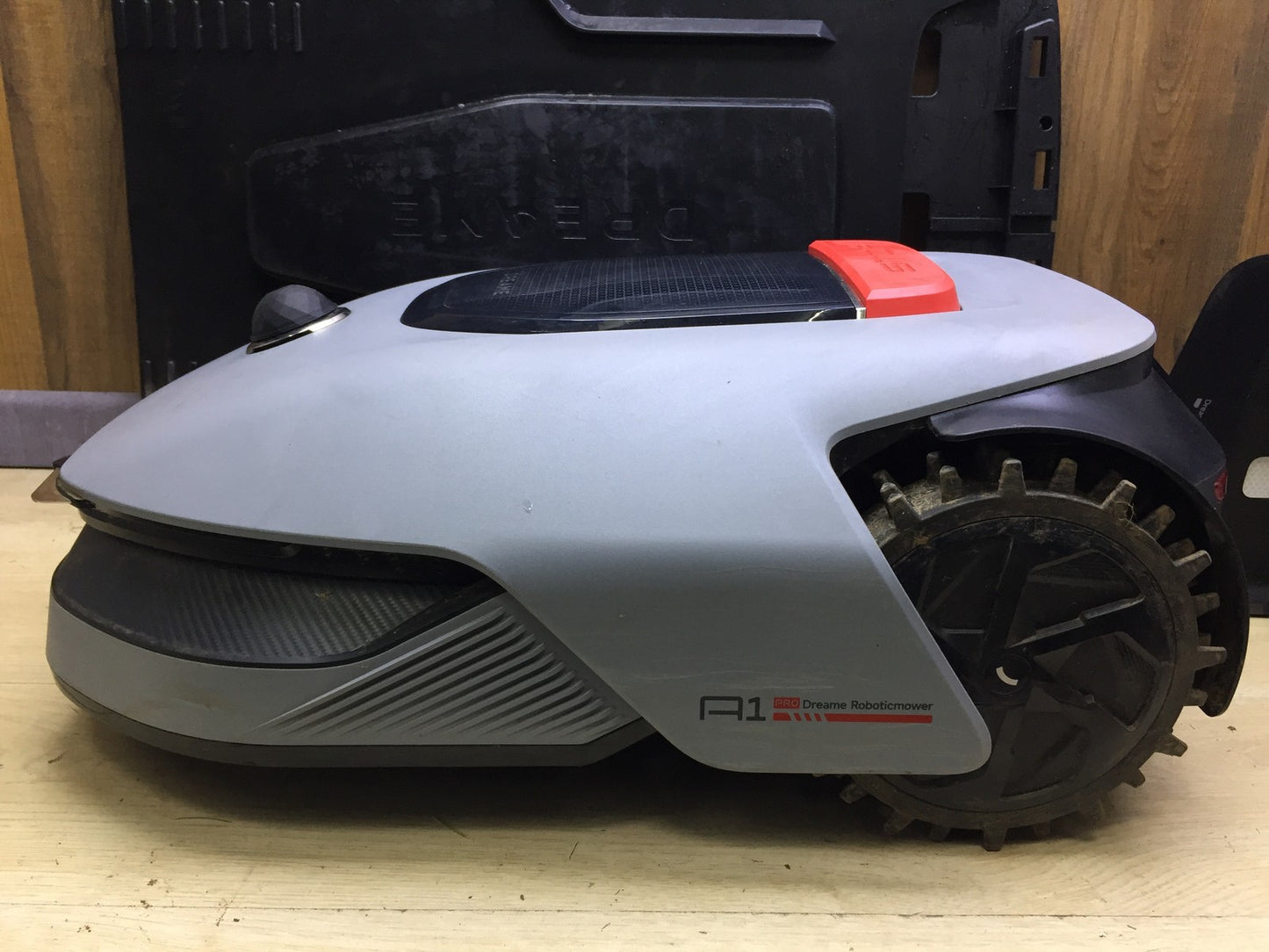 DREAME Intelligenter Mähroboter A1 Pro bis 2000m² 3D Sensor (MLLA7210) I34035