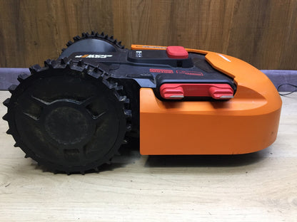 Worx Landroid S WR130E robotic lawnmower for gardens up to 300 sqm, I33525