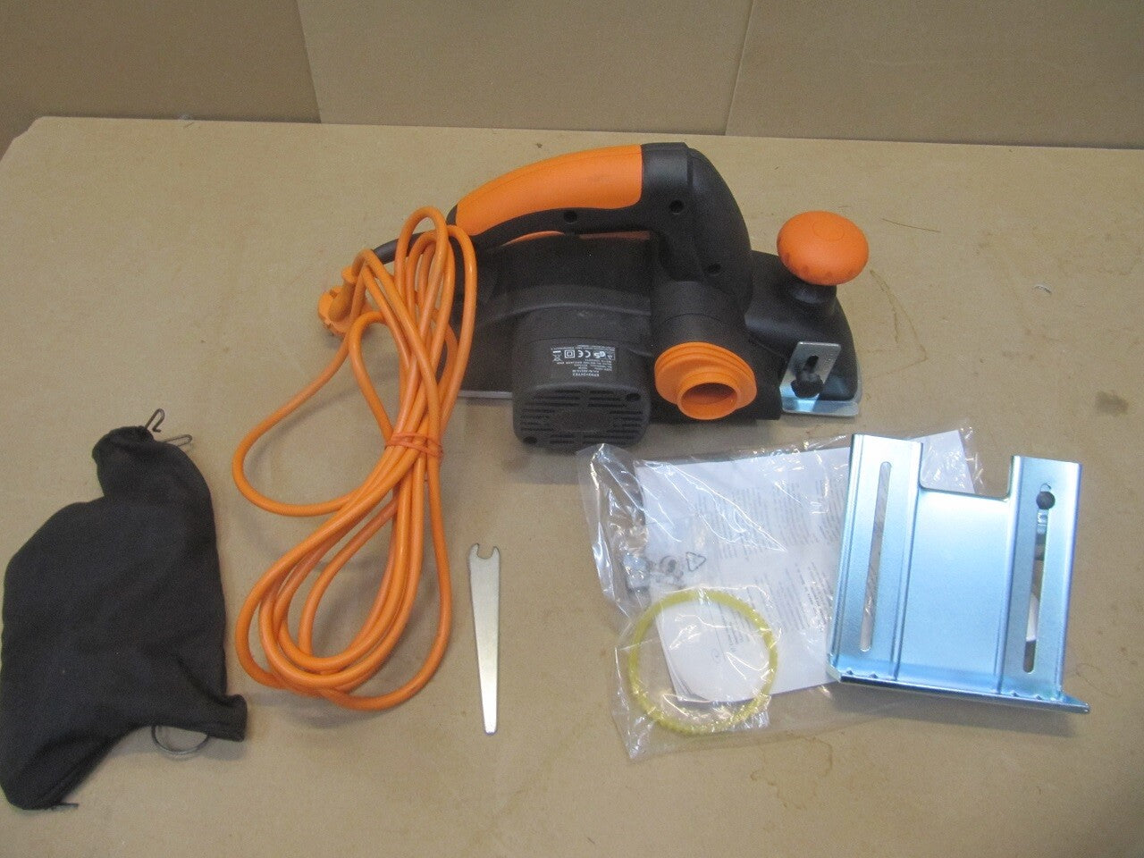 Cross Tools EP 82 X3 VTE 2 Elektrohobel, Y10064