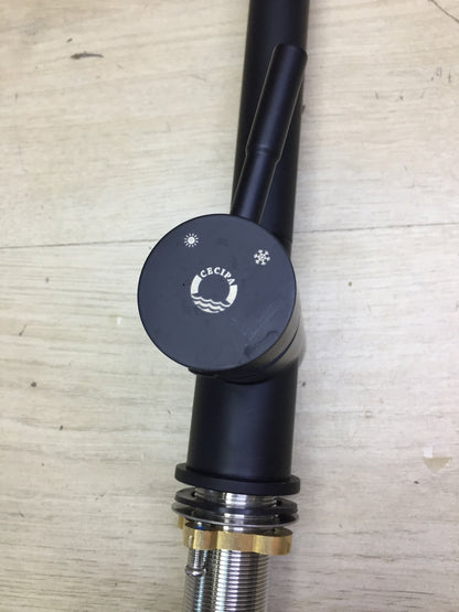 CECIPA X207B Wasserhahn Küche Schwarz Ausziehbar, I31716