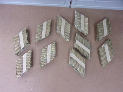 2300 Stück Fixman 413678 Galvanisierte Ringnutnägel I02379