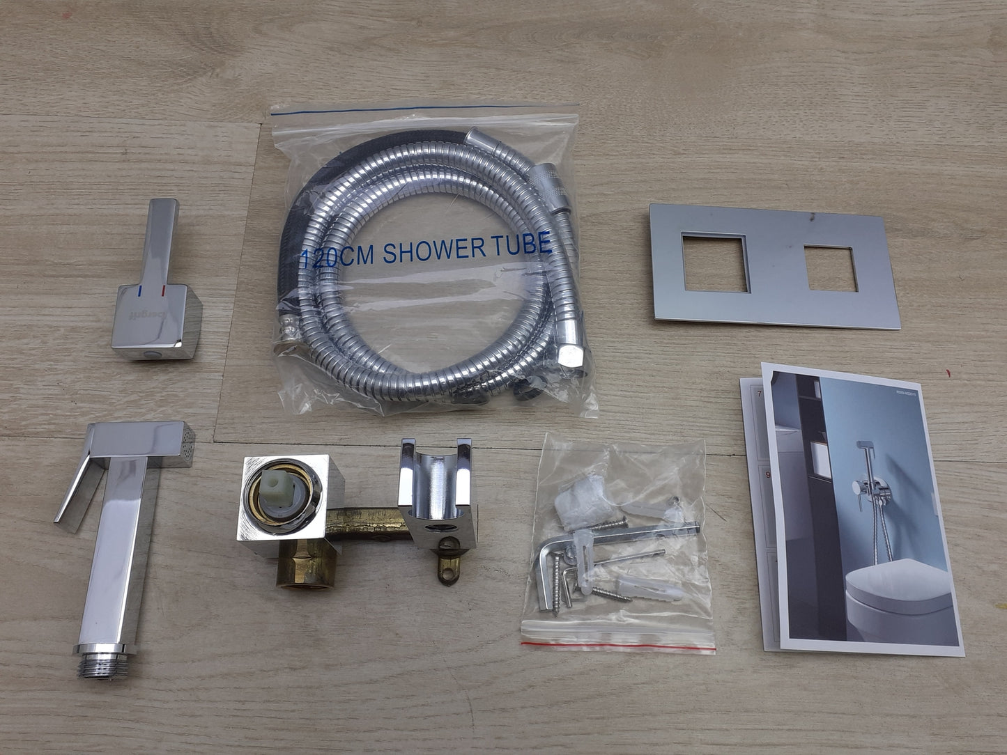 Ibergrif M22011 WC-Bidet Handbrause Set mit Dusche und Halter, Unterputz, I17994