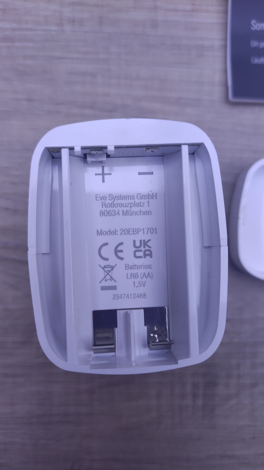 Eve Thermo Smartes Heizkörperthermostat mit LED-Display, I32529