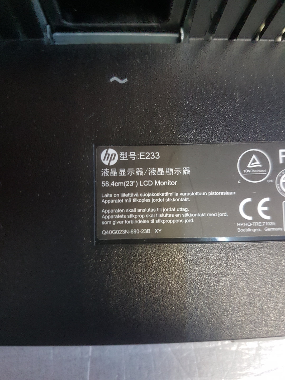 HP EliteDisplay E233 Monitor 23" FHD 1920x1080 IPS VGA HDMI DP 60Hz silver