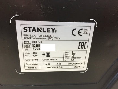 Stanley AirKit Kompressor 1100W 230V inkl. Reifenfüller und Pistole, I33740