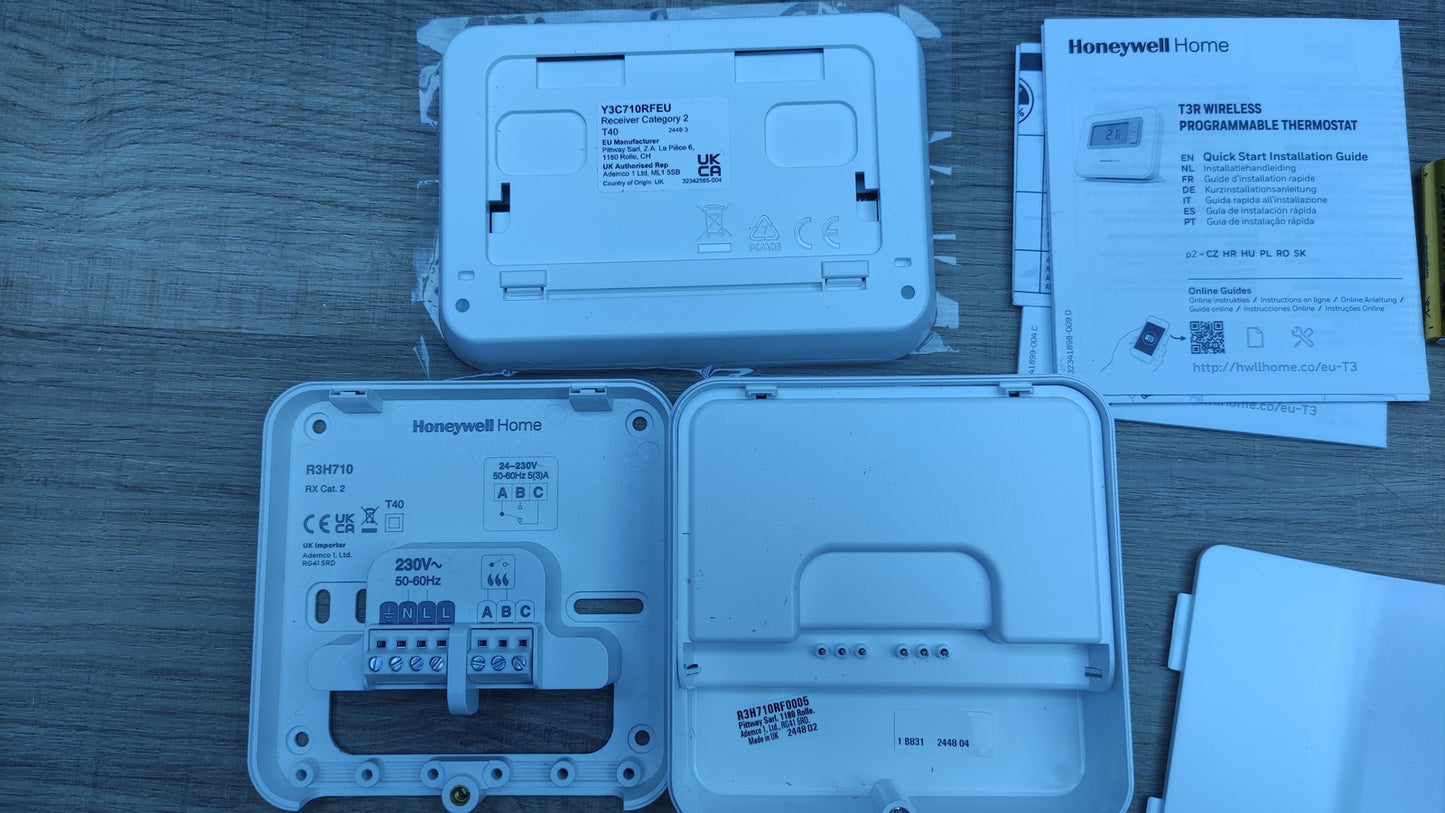 Honeywell T3R 7-Tage Programmierbarer Drahtloser Thermostat, I32414