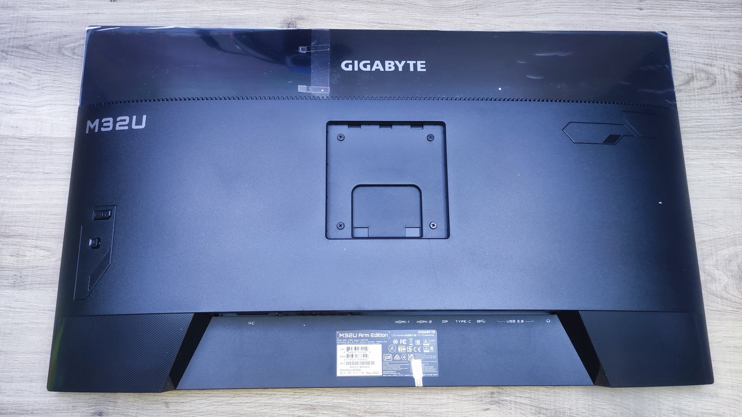 Gigabyte M32U AE 4K Monitor 31.5" UHD 3840x2160 IPS HDR AMD FreeSync 144Hz 1ms 