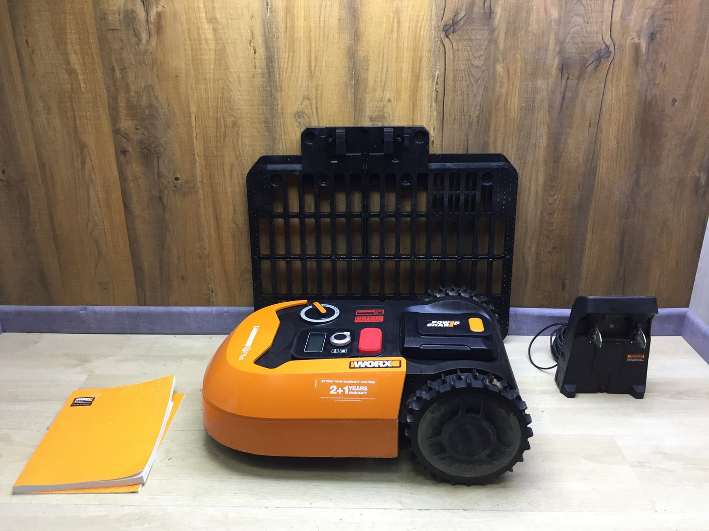 WORX Landroid M500 PLUS WR165E Mähroboter bis 500 qm mit WLAN, Bluetooth, I33980