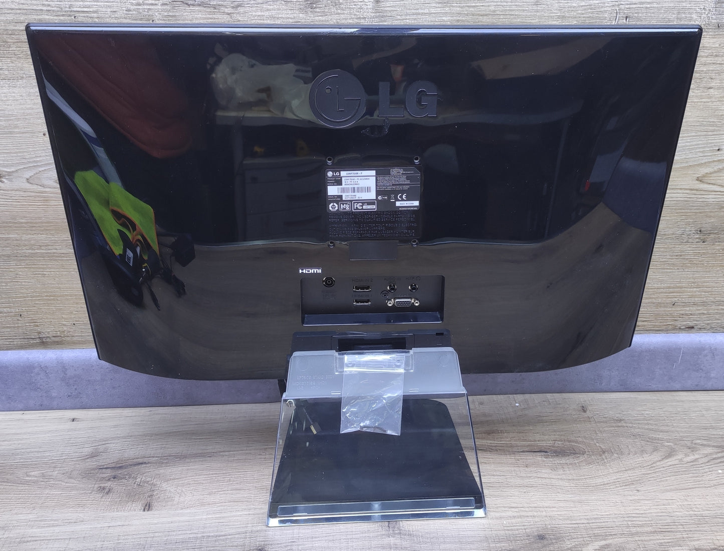 LG 23MP75HM-P Monitor 23" FHD 1920x1080 IPS HDMI VGA 60Hz 5ms (GtG) speakers 