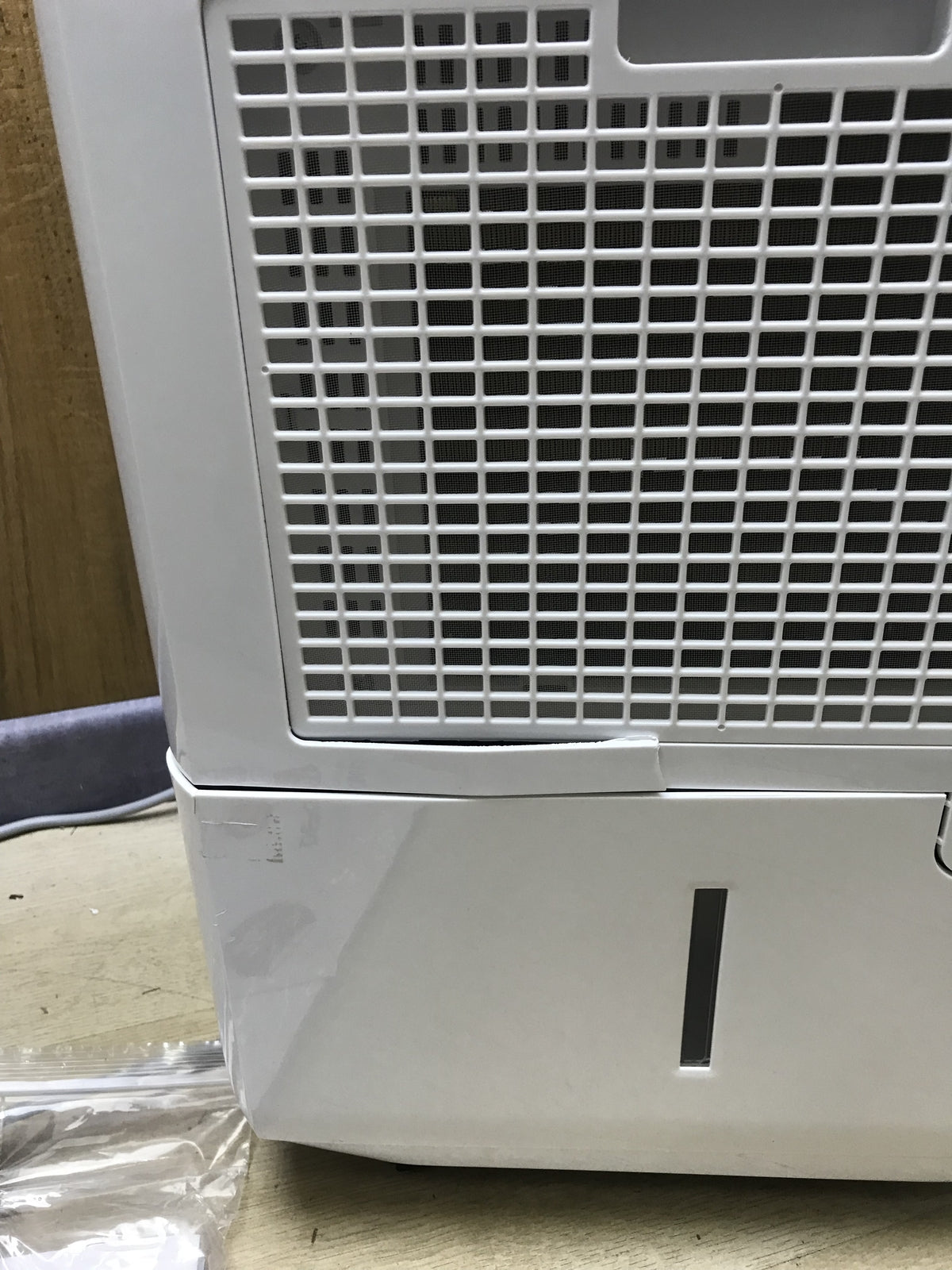 Ariston Deos Evo 12 portable dehumidifier (3381570), quiet, 12L, I30590