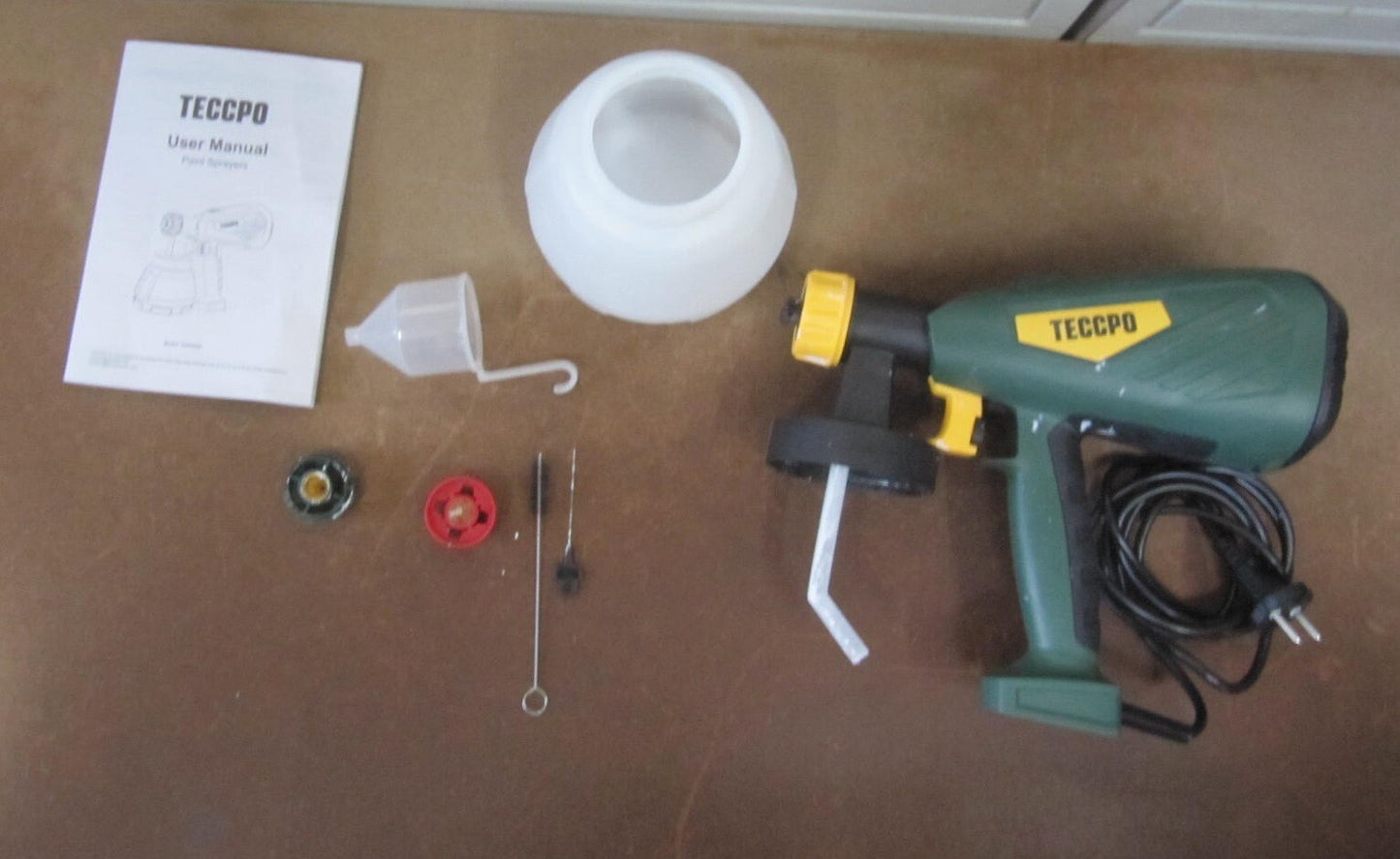 TECCPO Elektrische Farbspritzpistole, 500 W, Farbsprüher, Tank 1300 ml, I01194