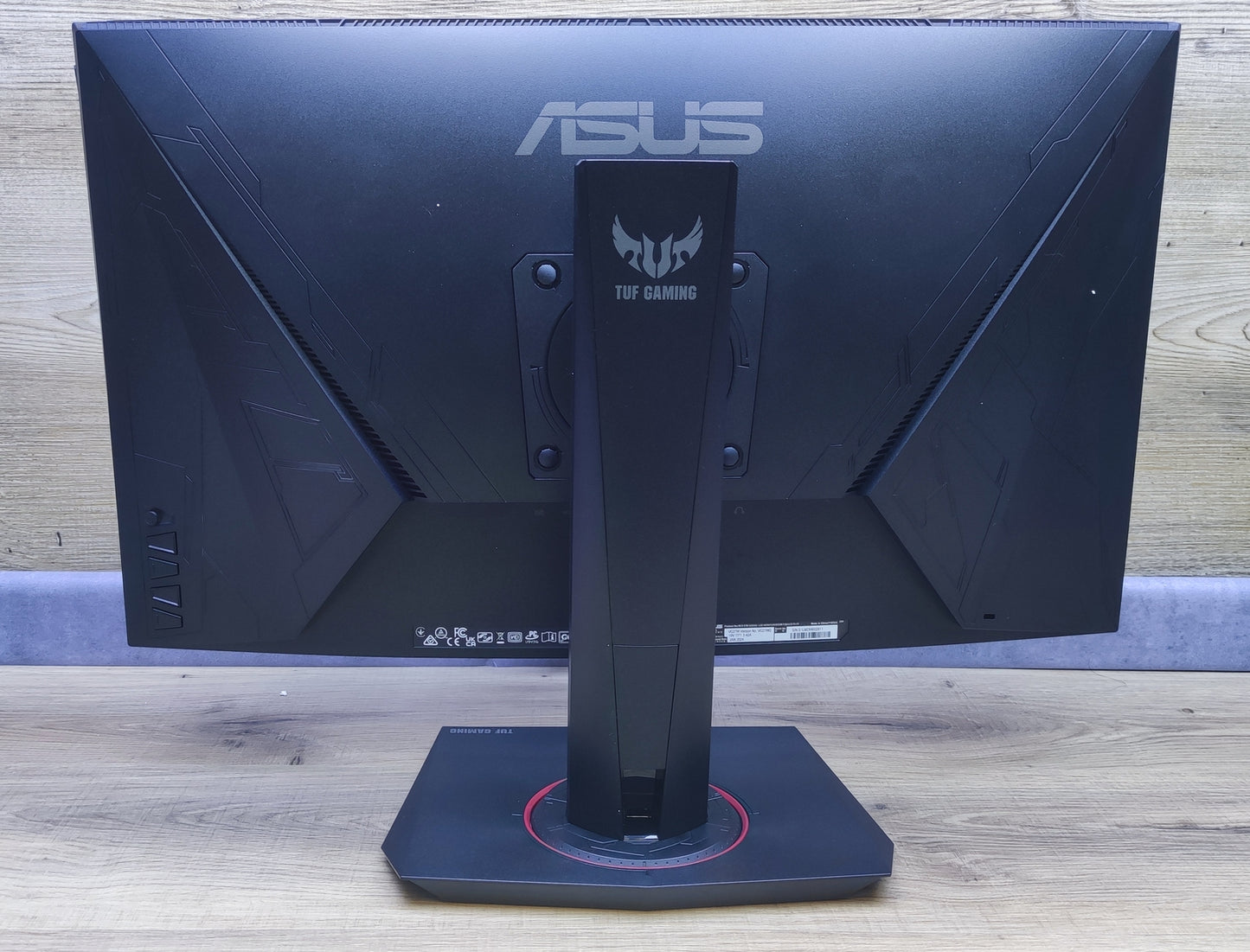 Asus TUF Gaming VG27WQ Curved Monitor 27" WQHD 2560x1440 HDR 400 FreeSync 165Hz 