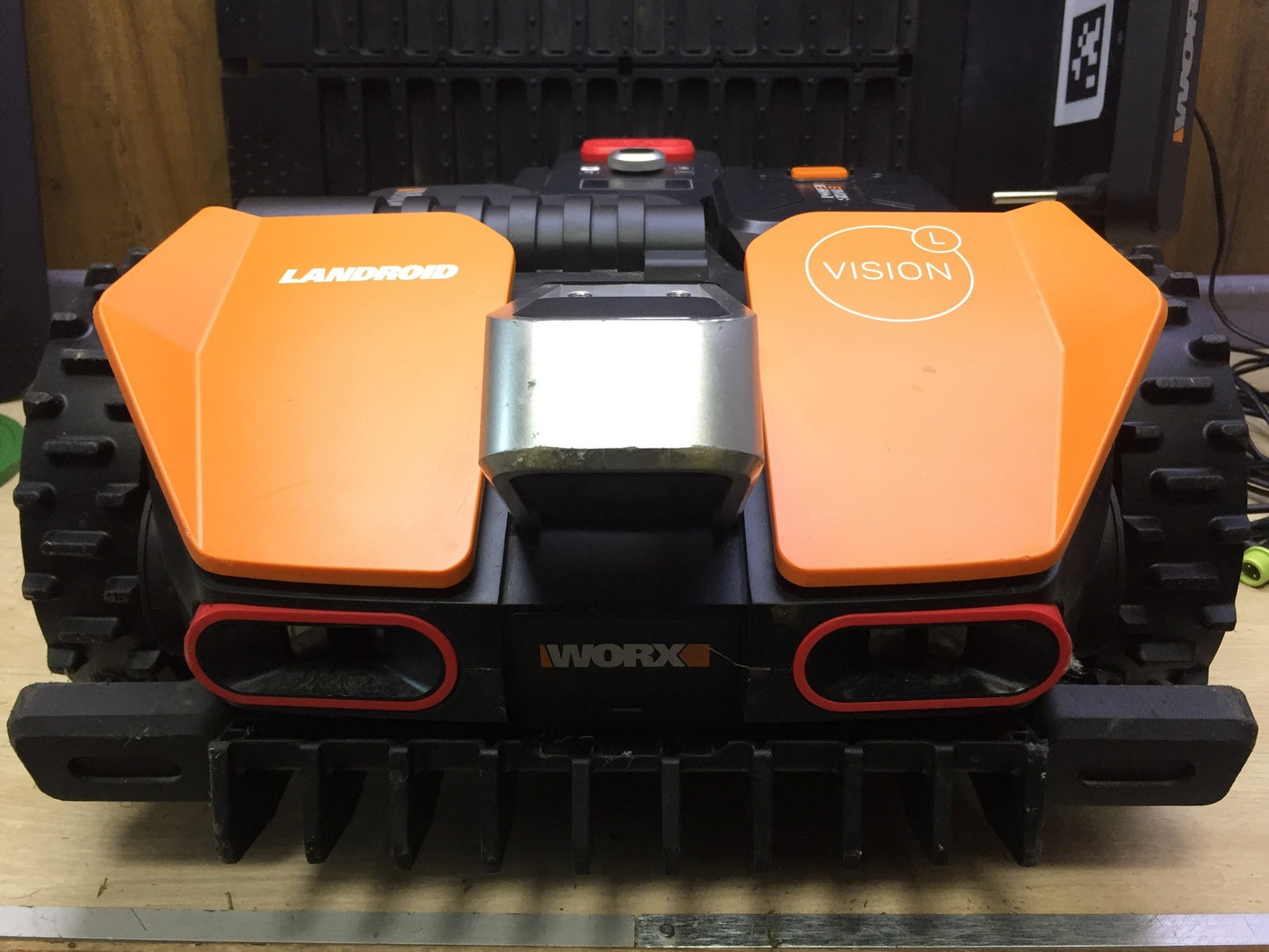 WORX Landroid Vision L1300 Mähroboter WR213E.1 für Gärten bis 1300m², I33589