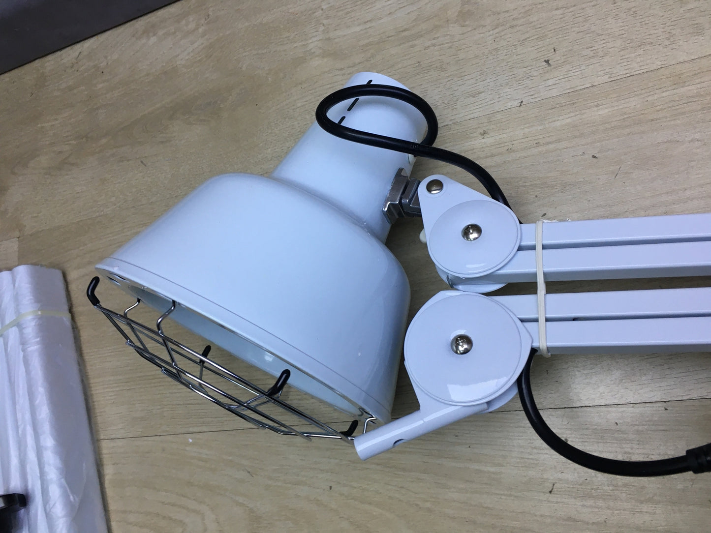 Edelweiss Beauty Infrarotlampe Höhenverstellbar, I31339