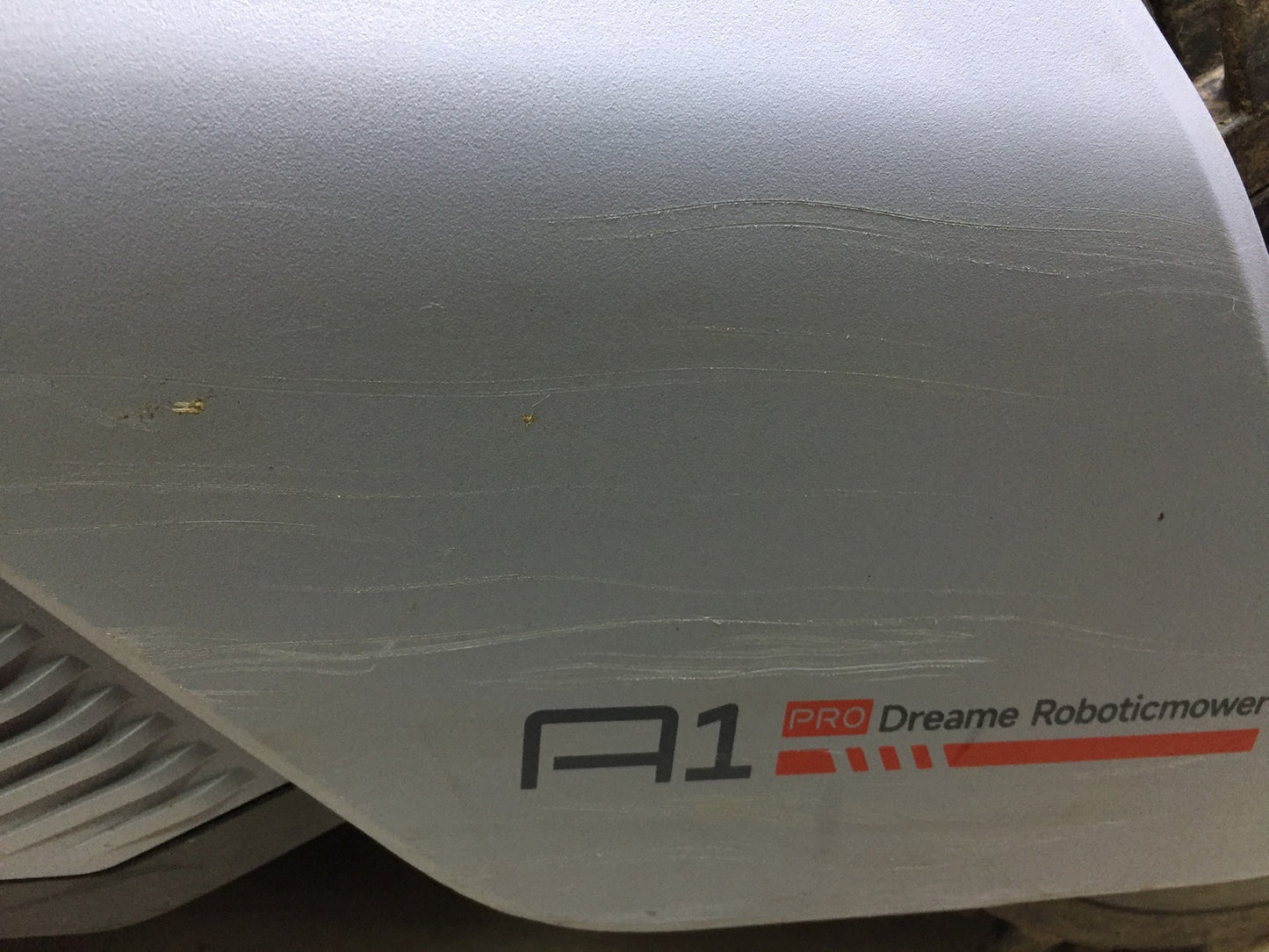 DREAME Intelligenter Mähroboter A1 Pro bis 2000m² 3D Sensor (MLLA7210) I34035