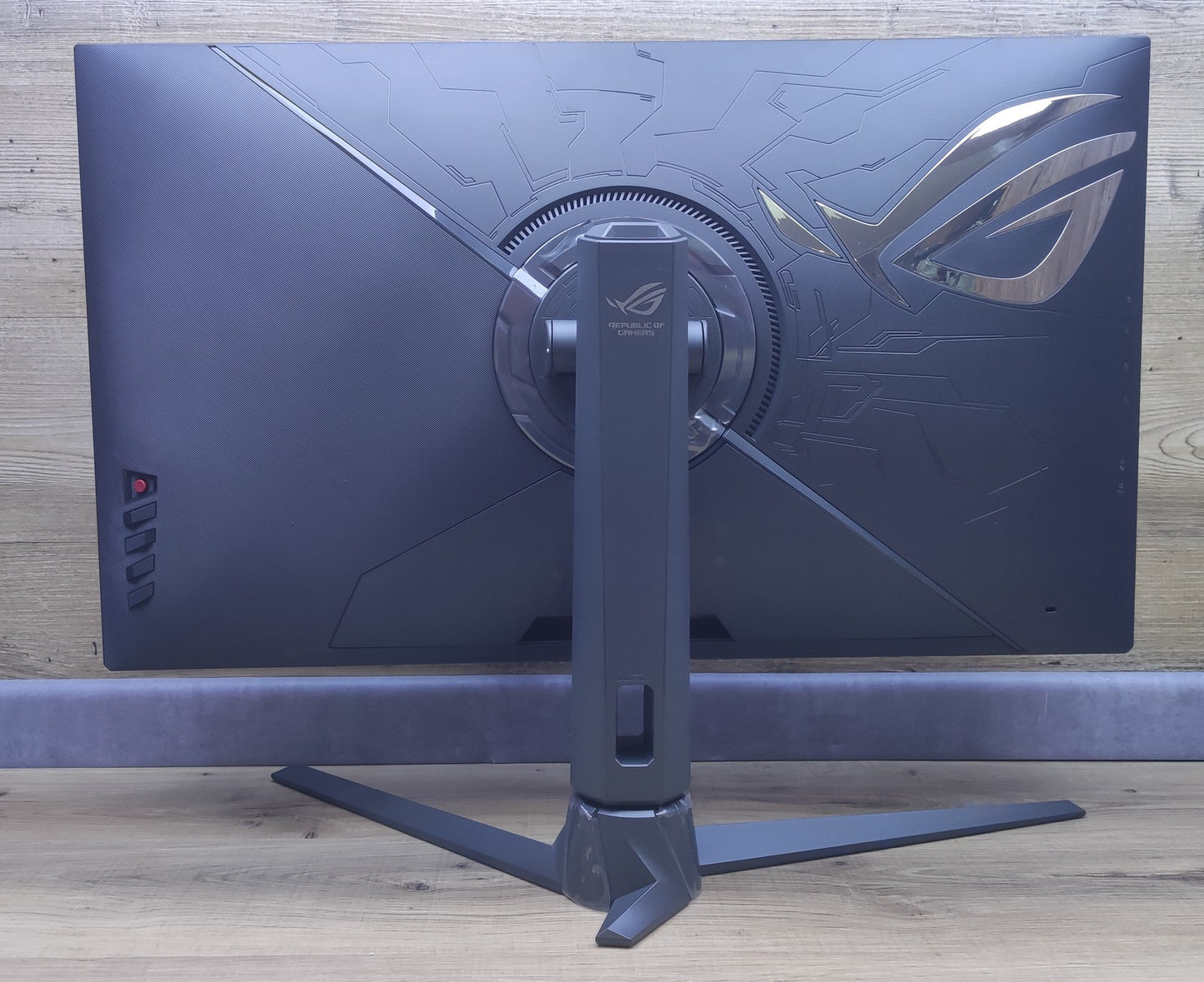 ASUS ROG Strix XG32UQ 4K Gaming Monitor 32" 3840x2160 HDR NVIDIA G-Sync 160Hz OC