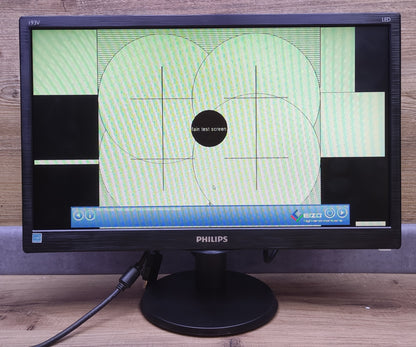 Philips 193V5LSB2/10 LED Monitor 18,5" 1366x768 VGA TN Panel 60Hz 5ms schwarz