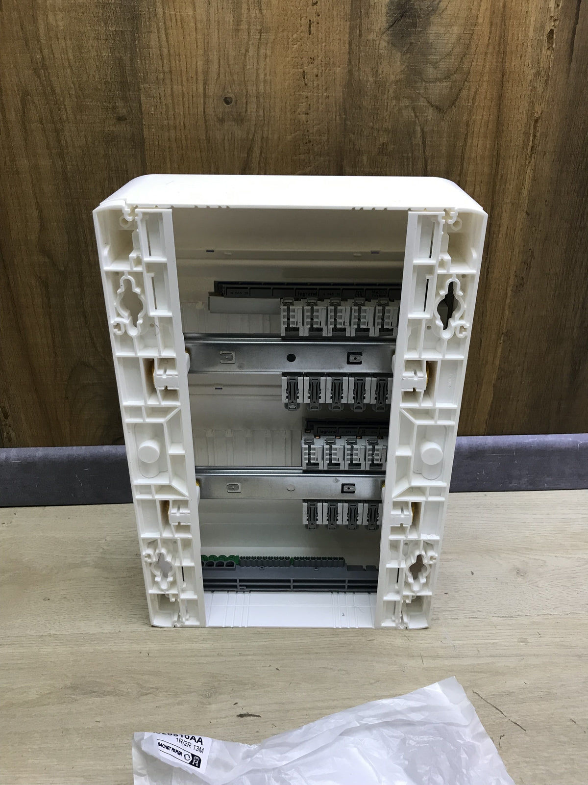 Legrand 93056 Elektrische Schalttafel, weiß, I31748