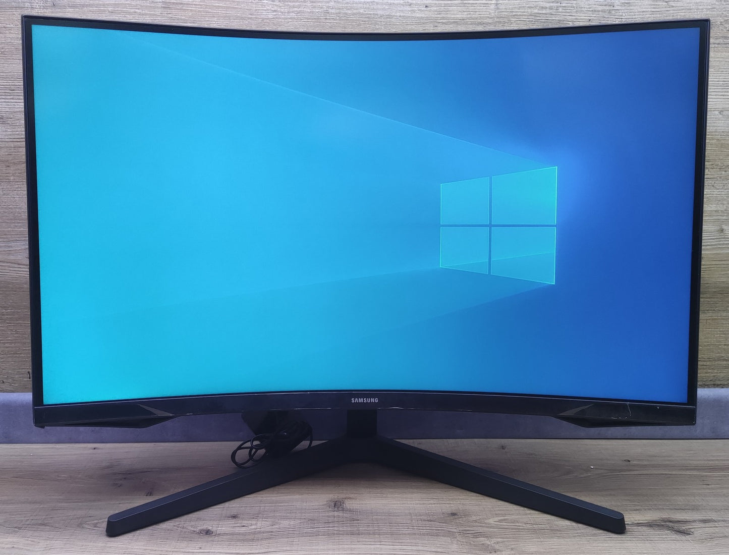 Samsung Odyssey G5 C32G53TQWR Gaming Monitor 31.5" WQHD 2560x1440 FreeSync 144Hz