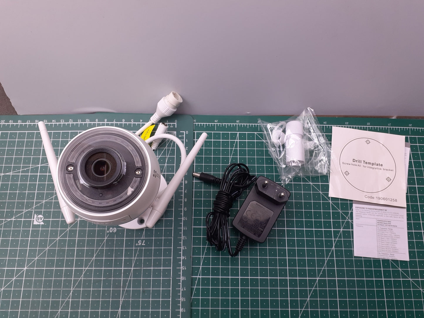 Ezviz ezTube 1080p Full-HD Kamera mit Nachtsicht WLAN CS-CV310, I15037