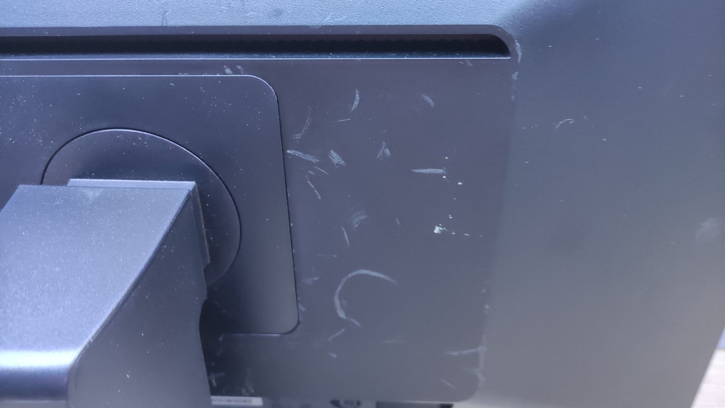 LG 24BP750C-B Monitor 23.8" FHD 1920x1080 HDMI DP USB-C Gb LAN Webcam Mikrofon