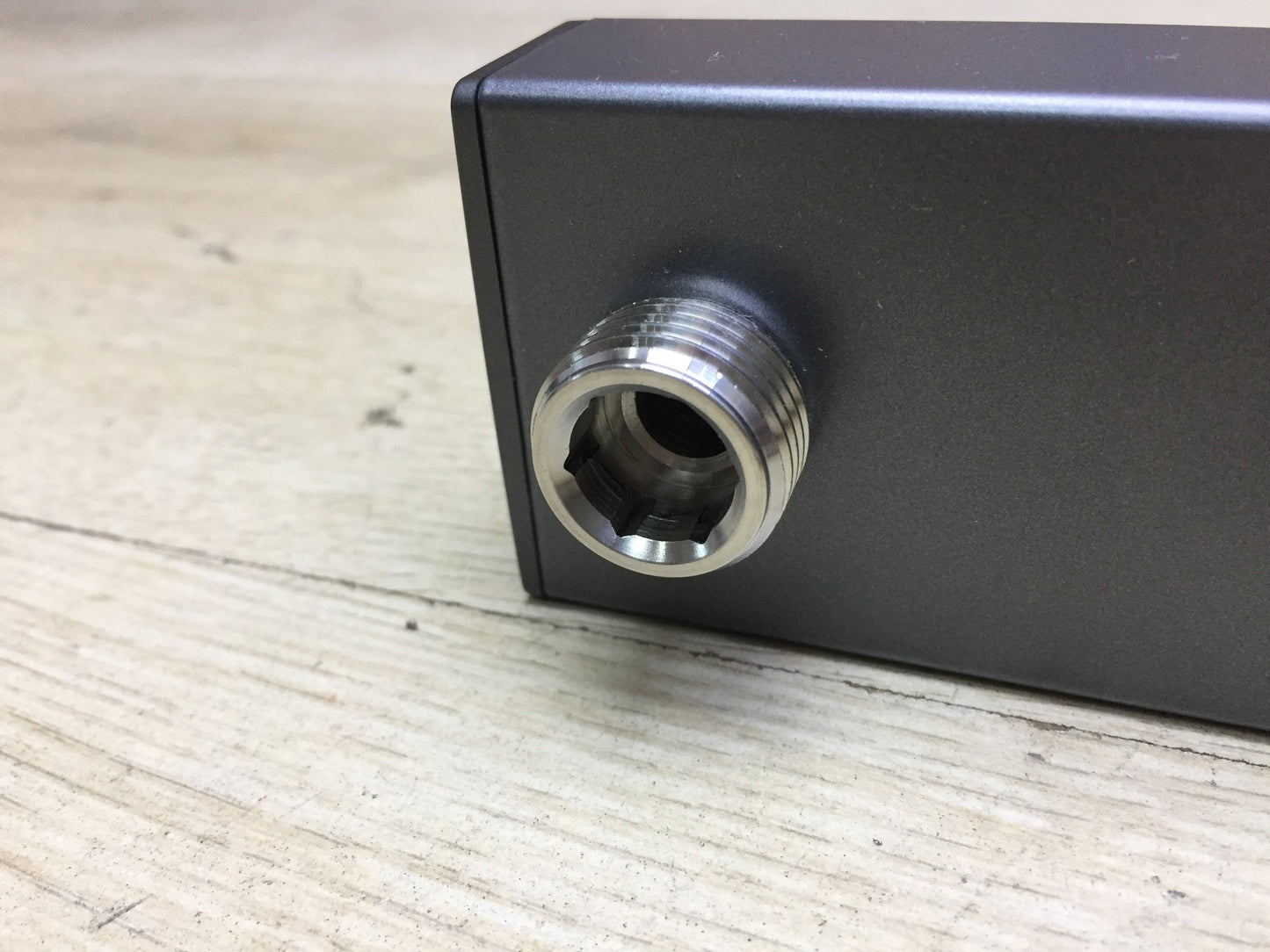 EMKE F11SSC00 Thermostatisches Duschsystem, Regendusche, I33229