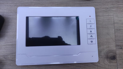 NN99 Video-Türsprechanlage Türklingel Kit 7-Zoll, für 3 Wohnungen, I34362
