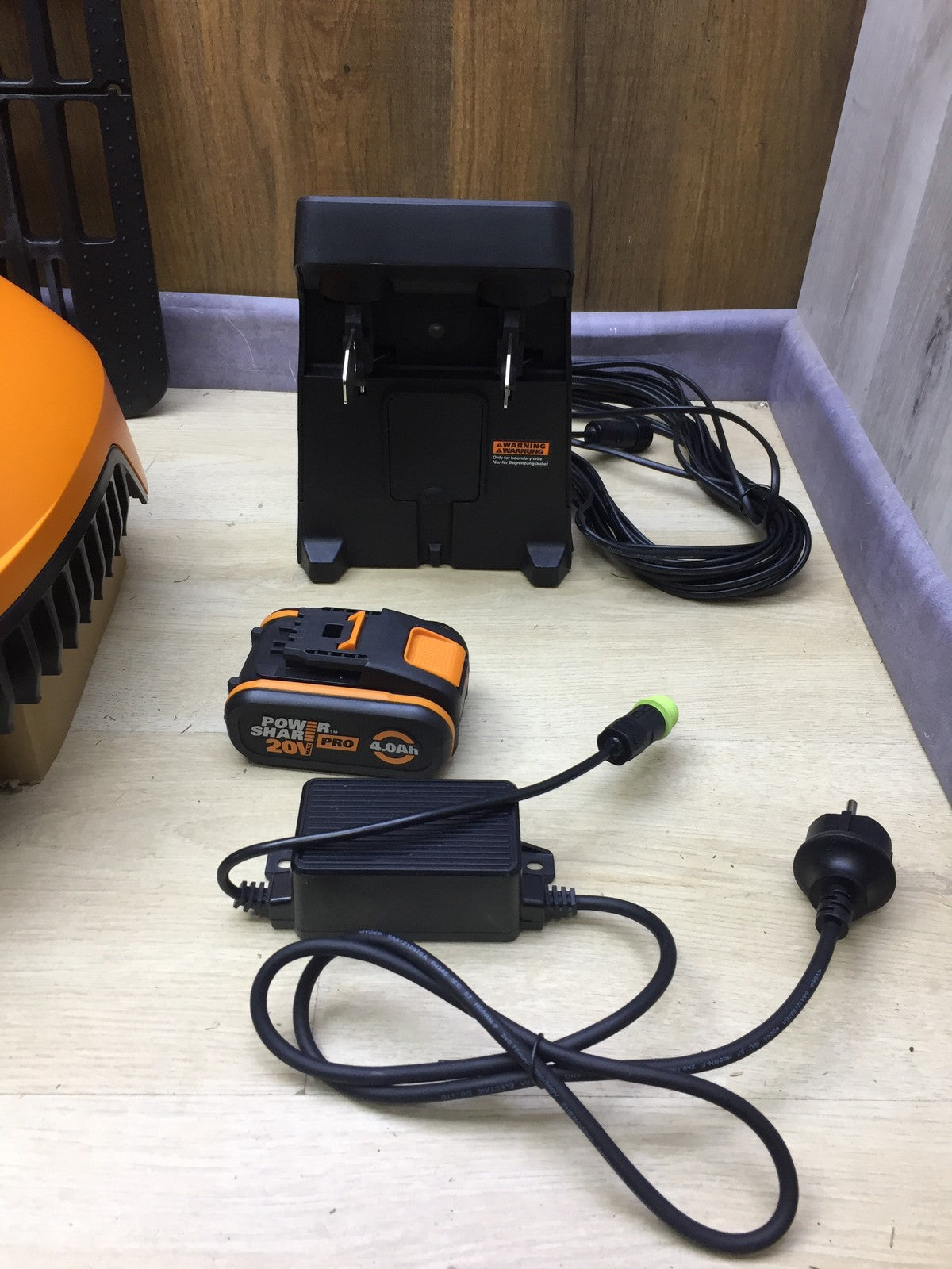 WORX Landroid M700 PLUS WR167E Mähroboter für Gärten bis 700 qm, I34203