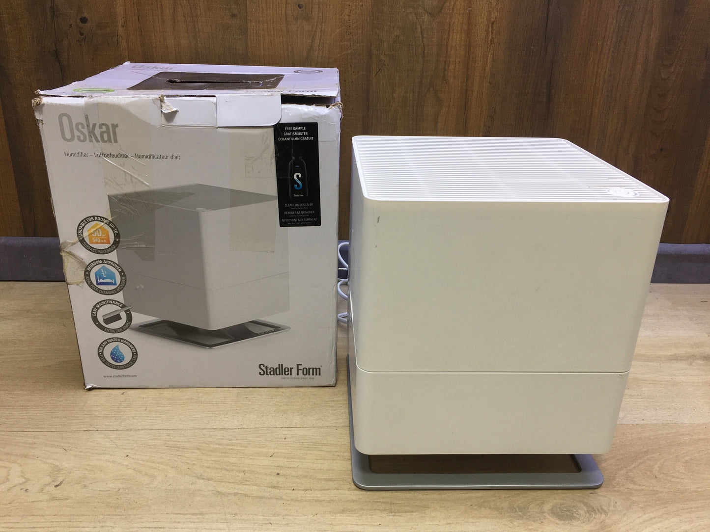Stadler Form Luftbefeuchter Oskar energiesparender Raumbefeuchter, I32459