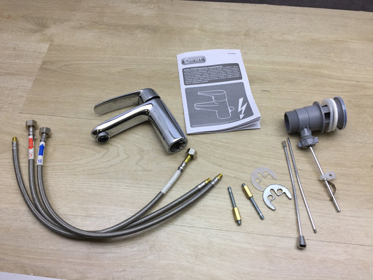 Cornat Waschtisch-Einhebelarmatur "Belmont" mit Zug-Ablaufgarnitur, I16930