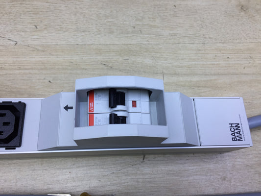 Bachmann 8000119 Steckenleiste IT Basic, I27809