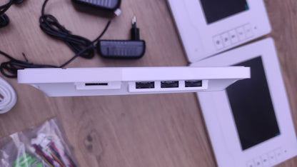 NN99 Video-Türsprechanlage Türklingel Kit 7-Zoll, für 3 Wohnungen, I34362