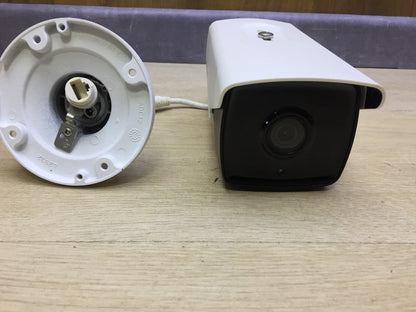 HIKVISION DS-2CD2T42WD-I5 Netzwerk Überwachungskamera (4mm) 4MP WDR IP, I31547