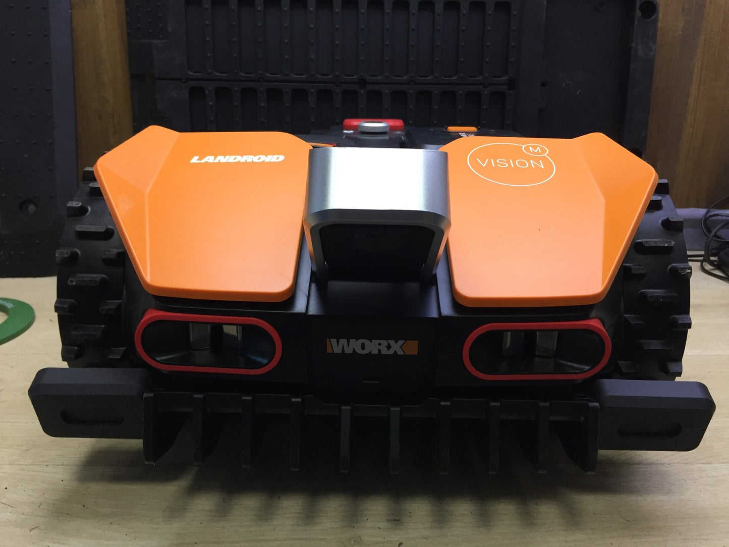 WORX Landroid Vision M600 Mähroboter WR206E.1 für Gärten bis 600m², I34187