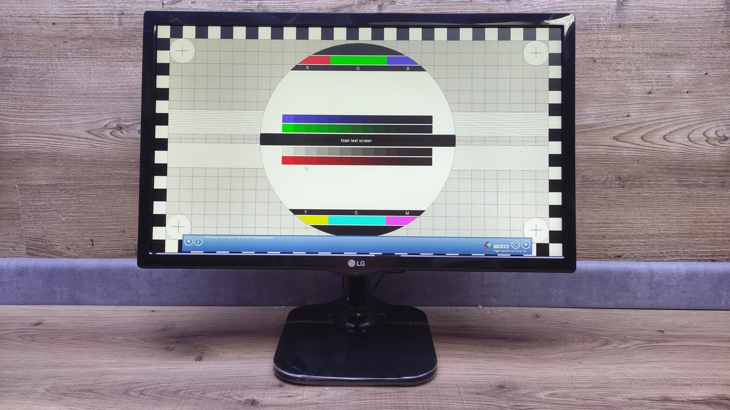 LG 22M47VQ-P Monitor 21.5" FHD 1920x1080 HDMI VGA DVI 60Hz 2ms (GtG) schwarz