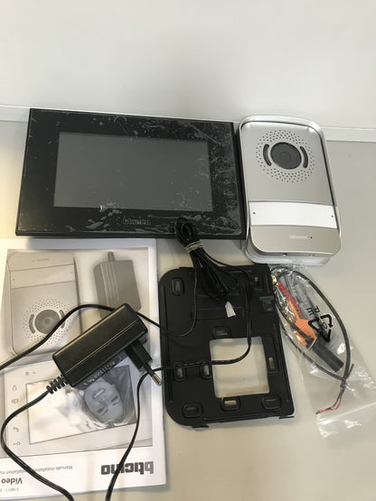Bticino 318015 Easykit Video-Gegensprechanlage, Touchscreen 7 Zoll, I32212