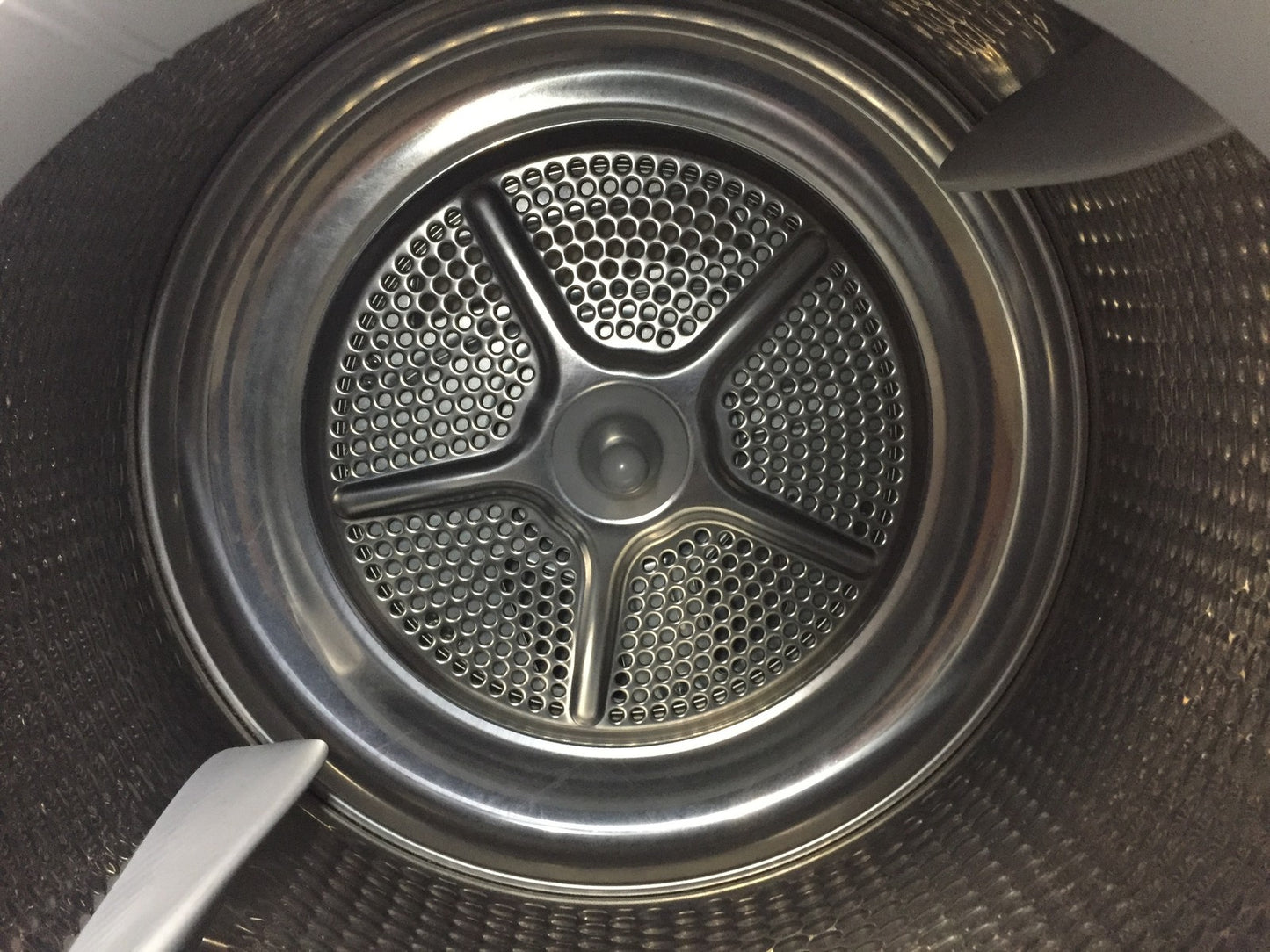 Bosch Serie 6 WQG241000 Wärmepumpentrockner 9 kg Auto Dry Anti Vibration Weiß