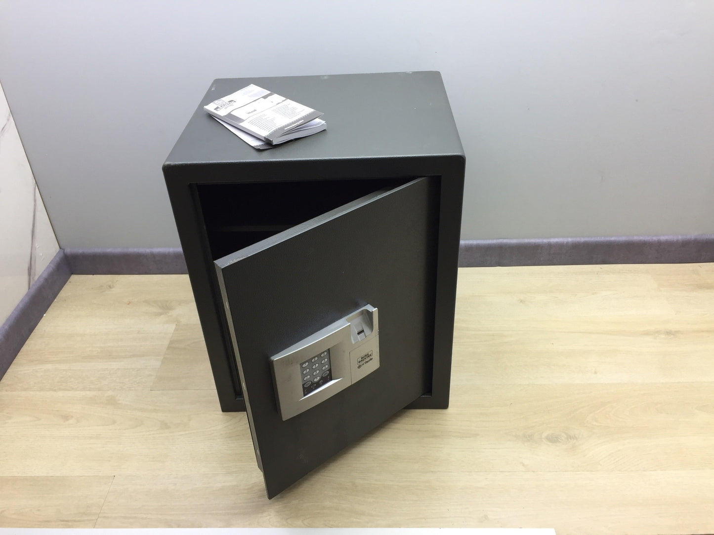 Burg-Wächter P 4 E FS Möbeltresor Point-Safe 57,9 l I16855