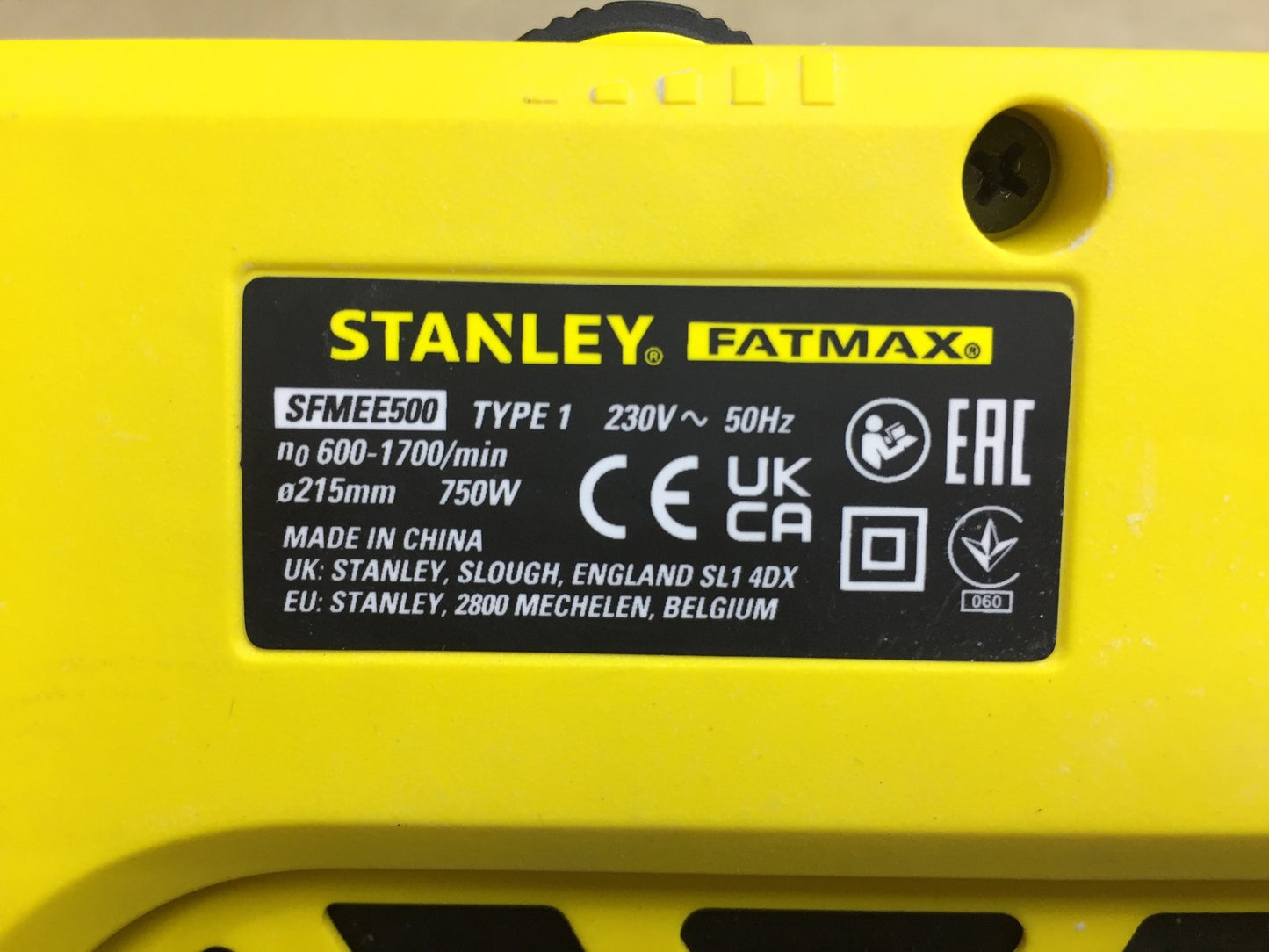 STANLEY SFMEE500 Wandschleifer 750W, I33537