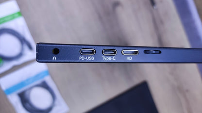 Uperfect Portable 2K Monitor 17.3" QHD 2560x1440 IPS USB-C HDMI 60Hz VESA 