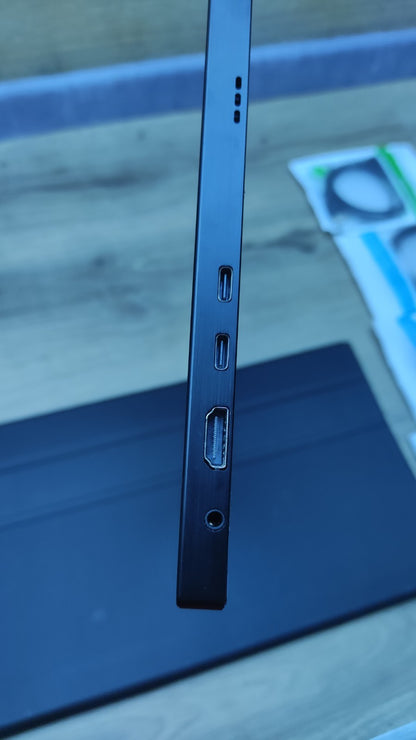 Uperfect Tragbarer Monitor 17,3" 1920x1080 USB-C Mini HDMI 144Hz Lautsprecher