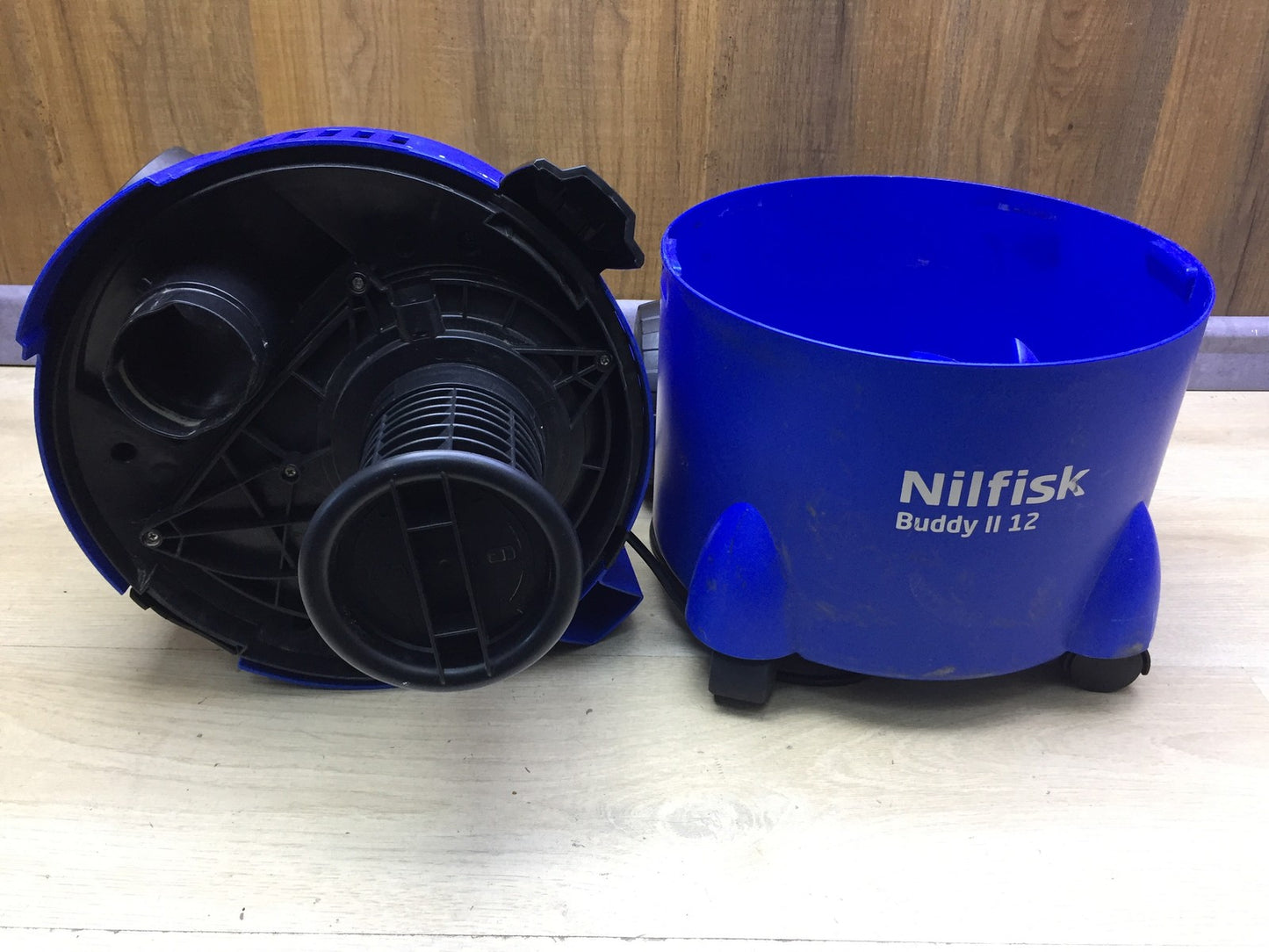 Nilfisk Buddy II 12 Nass-/Trockensauger 1200W (18451119), I33613