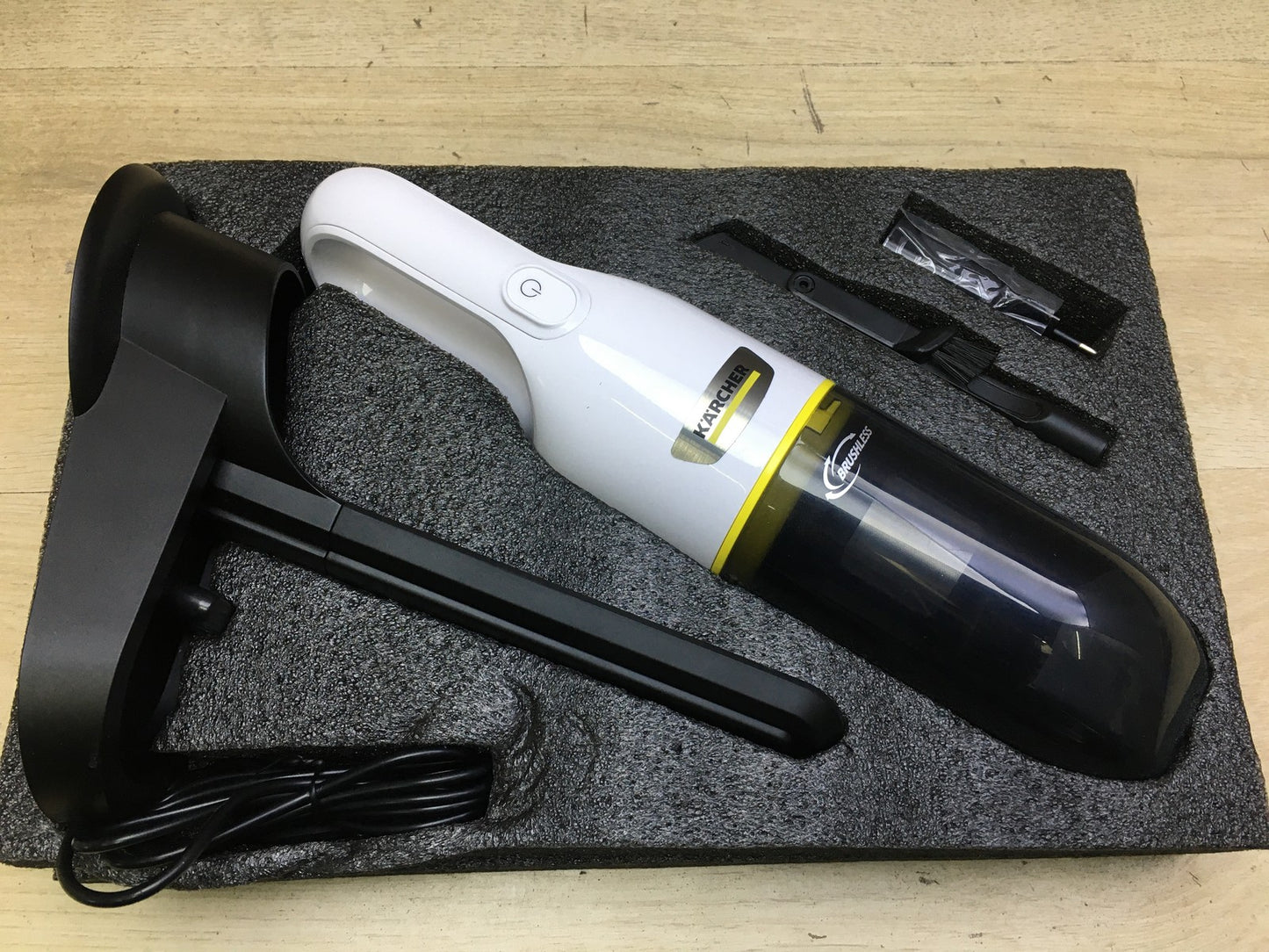 Kärcher Akku-Handstaubsauger CVH 3 Plus (1.198-350.0), I34297