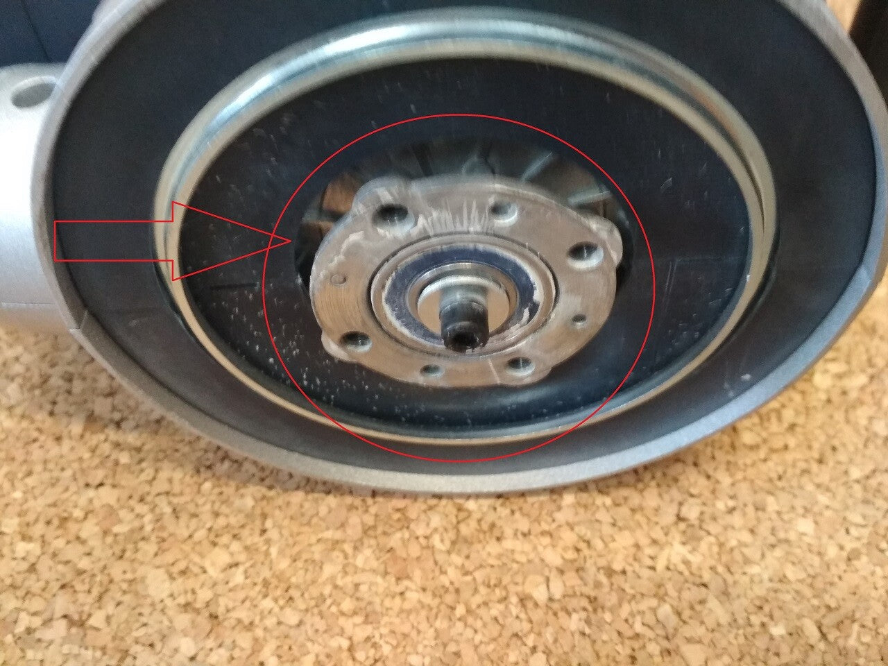 GMC ROS150CF  Exzenterschleifer und Polierer 430 W DEFEKT! Y06952