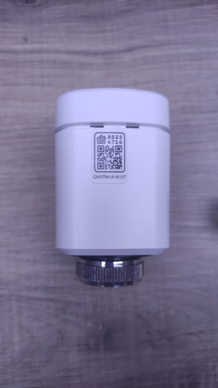 Eve Thermo Smartes Heizkörperthermostat mit LED-Display, I32516