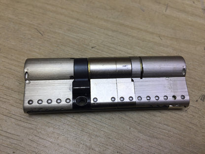 tesa TK100 locking cylinder European E12 30 x 60 E15 nickel, I32022