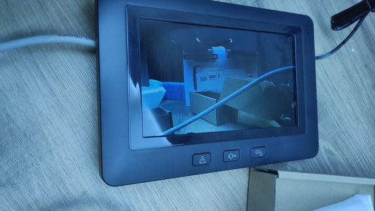 Eura VDP-45A3 Alpha Video-Türsprechanlage 4 Draht, 7-Zoll-Fardmonitor, I34331